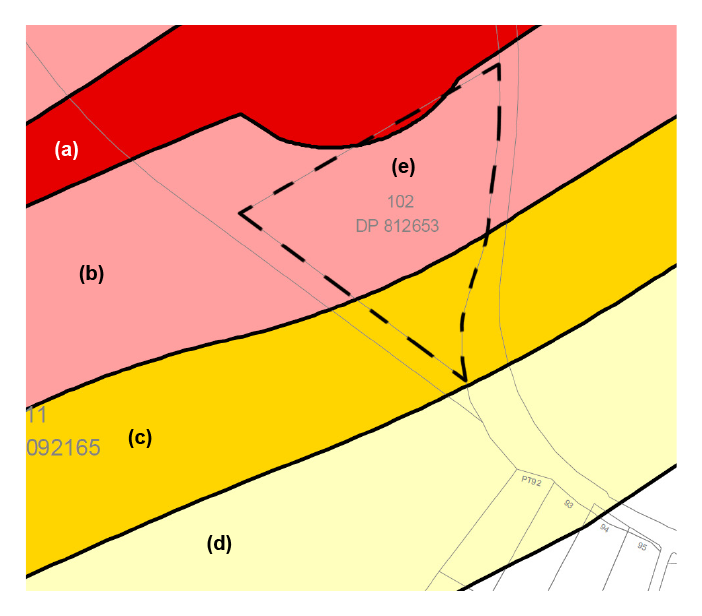 Two contour maps showing the airport noise contours affecting the Leppington Triangle. The maps show that the majority of Leppington Triangle is affected by an ANEF between 30 and 40, about one fifth of the land is affected by an ANEF between 20 and 25, a
